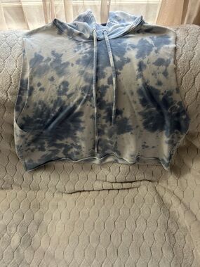 flirtitude Blue Tie-Dye Sleeveless Hoodie